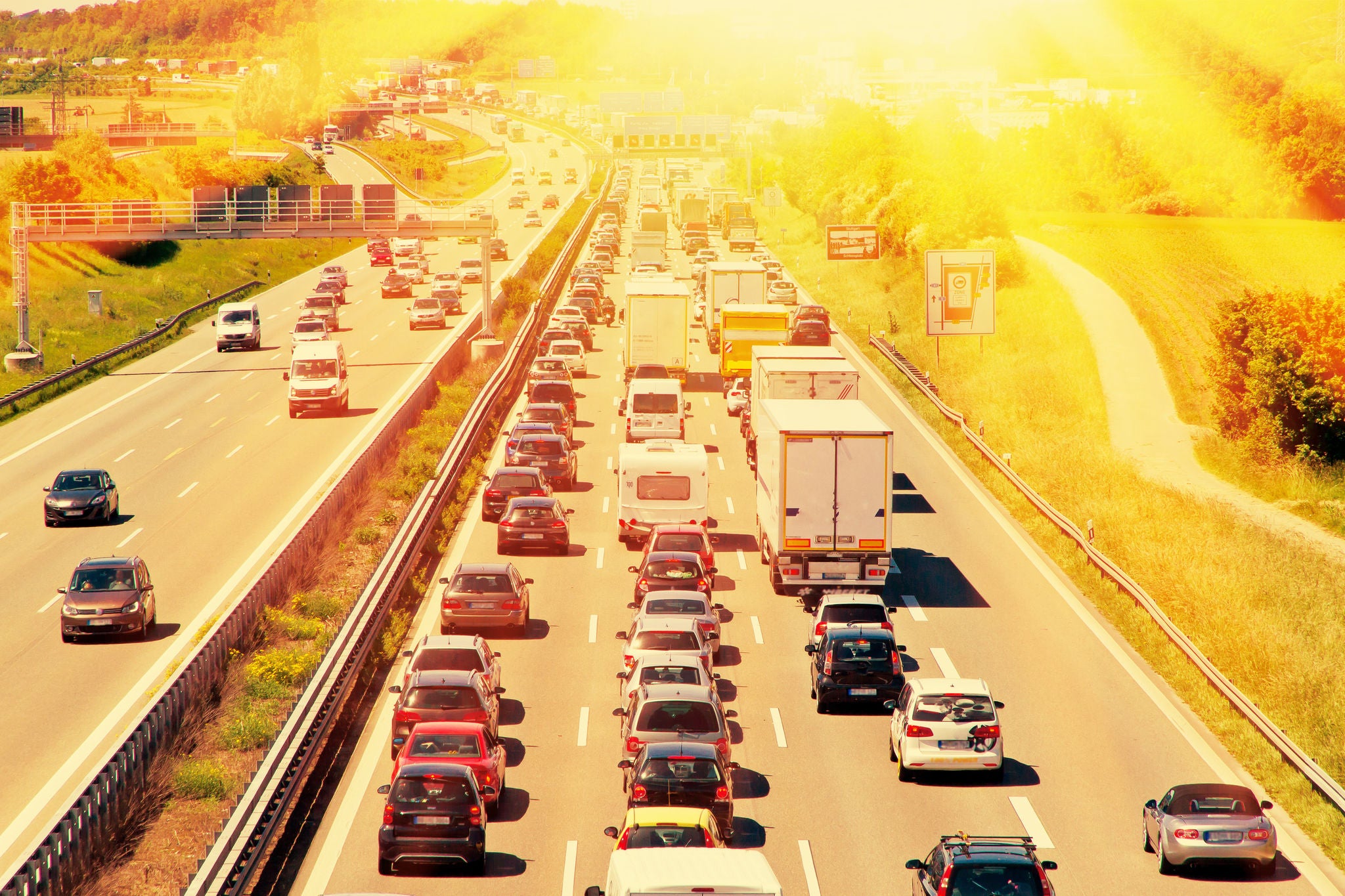 Sommerhitze auf der Autobahn 